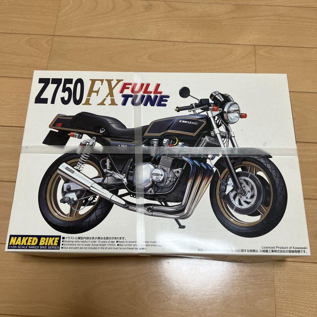 Kawasaki Z750 FX FULL TUNE 1/12