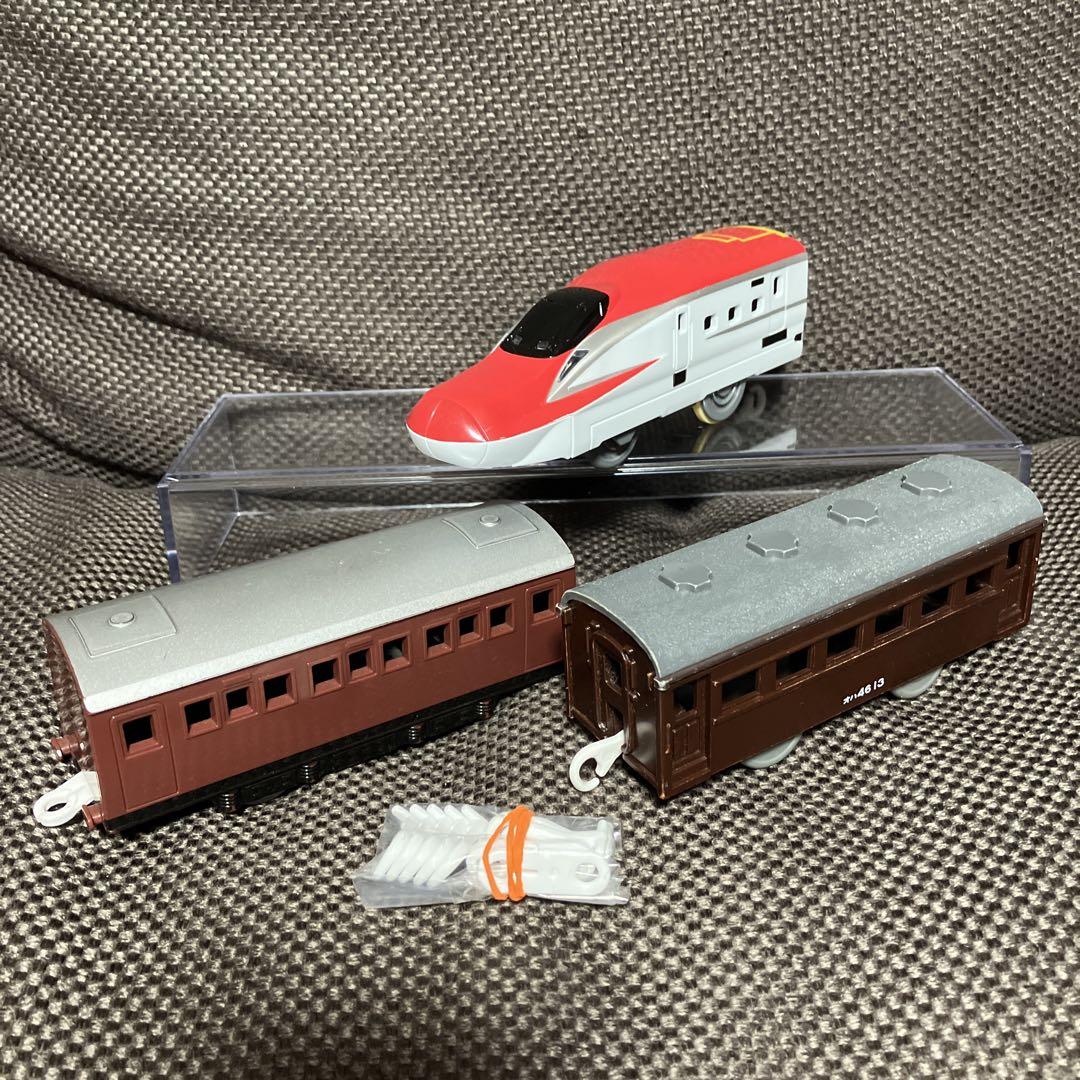 プラレール 旧型客車＆こまち(後尾車)＆トーマス客車 まとめ売り