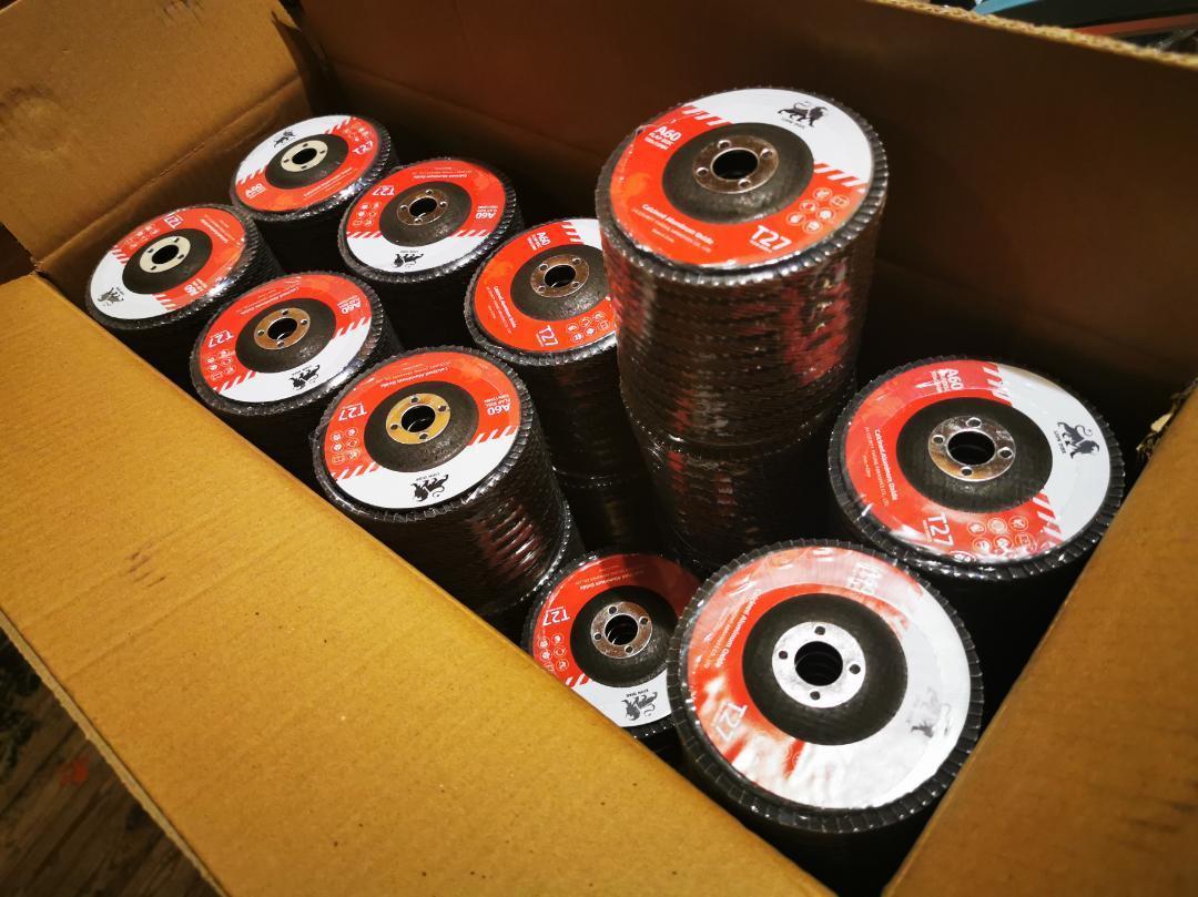 (鉄工用) フラップディスク 200枚#60内径15mm グラインダー用 15 鉄工用) フラップディスク 200枚#60内径15mm グラインダー用 15
