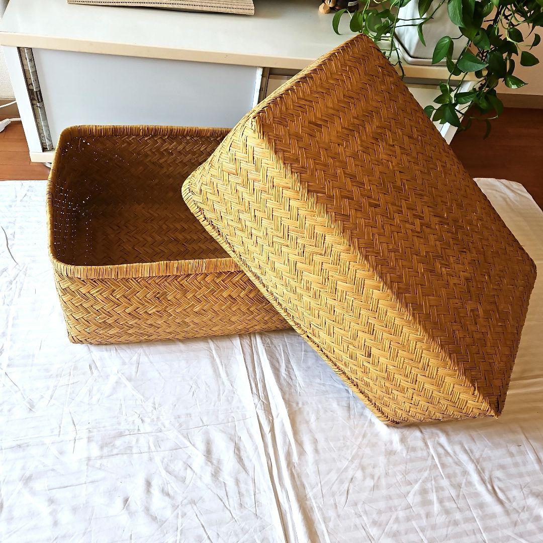 昭和レトロ　柳行李　天然素材　バスケット　収納ケース　1組　蓋付き　古民家 昭和レトロ 柳行李 天然素材 バスケット 収納ケース 1組 蓋付き