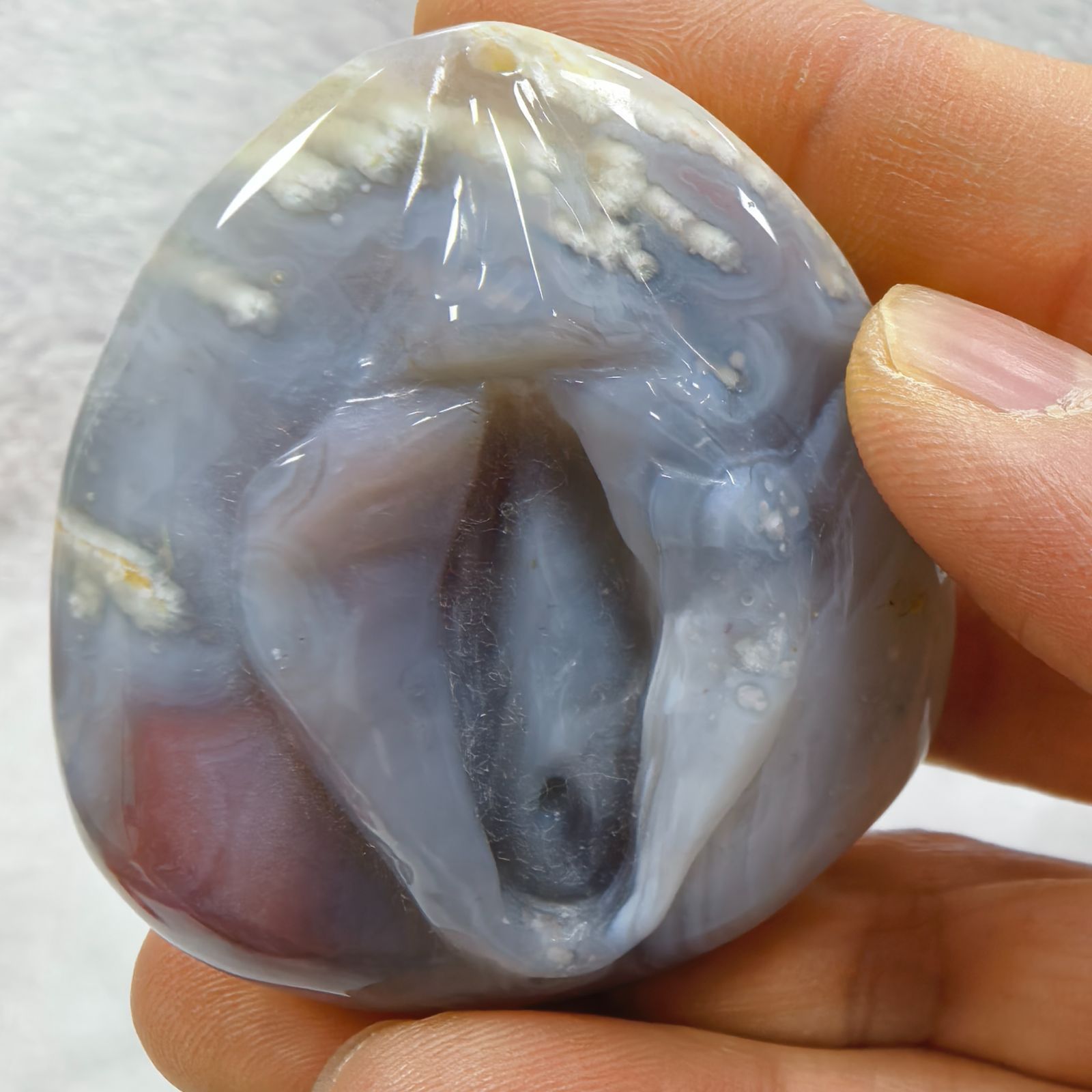 女性器 キーホルダー 天然石 瑪瑙 彫刻 女陰 貴重 生命の源 趣味