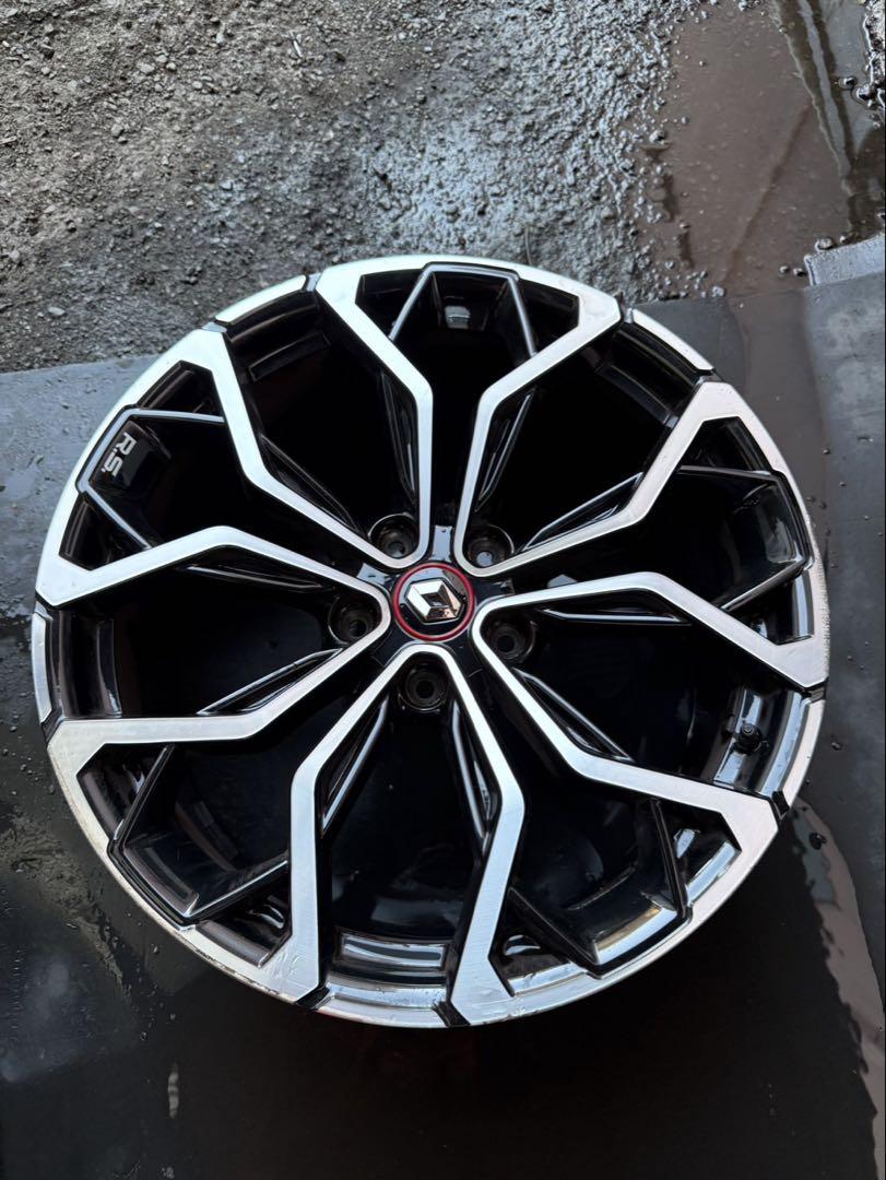 ルノーメガーヌRS 19インチ ホイール ''３個のみ'' ルノーメガーヌRS 19インチ ホイール ''3個のみ''