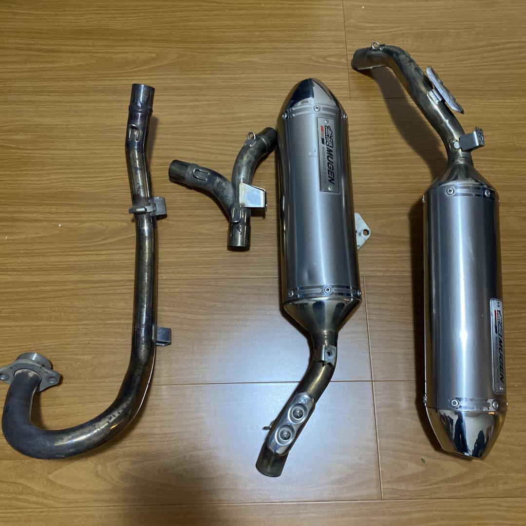 【値下中】CRF250 md38 無限　MUGENマフラー 無限 | MUGEN