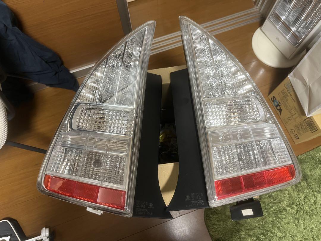 ZVW30 30前期プリウス テールランプ USテール クリアテール 加工