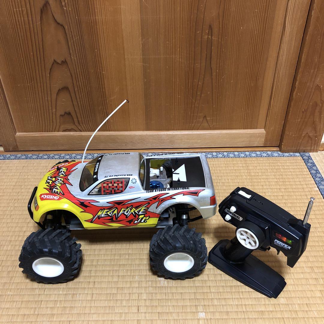 京商ラジコンエンジンカー1/10 メガフォースJr（エンジンカー