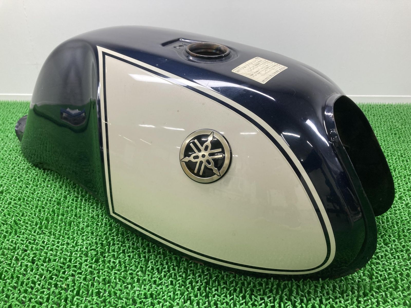 srv250 タンク　美品 SRV250 タンク 紺M ヤマハ 純正 中古 バイク 部品 4DN ノーマル
