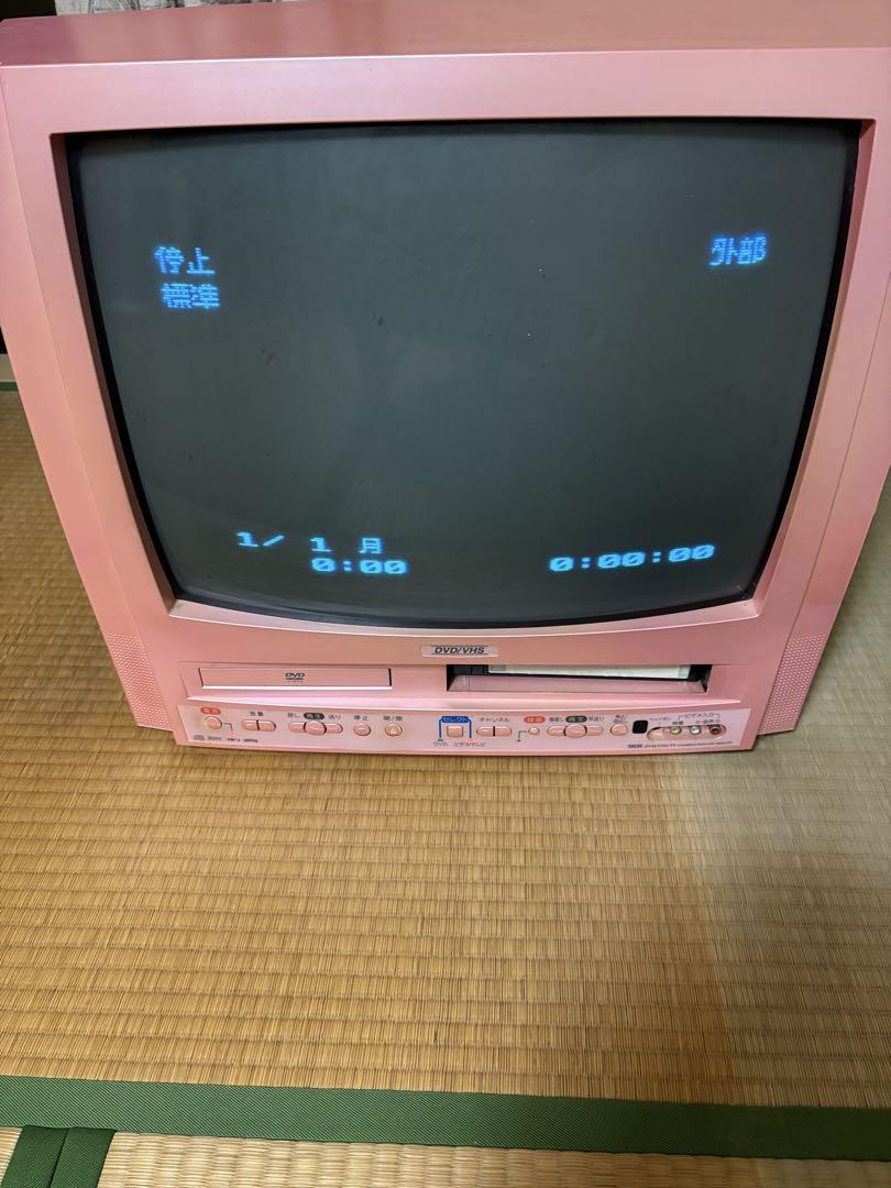 ピンク レトロ ブラウン管 テレビ（ブラウン管テレビ | 薪