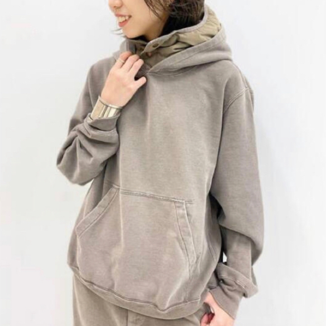 美品MUSE de DeuxiemeClasseレミリーフタイガーフードパーカー ムラサキスポーツ別注】WORLD INDUSTRIES/ワールド
