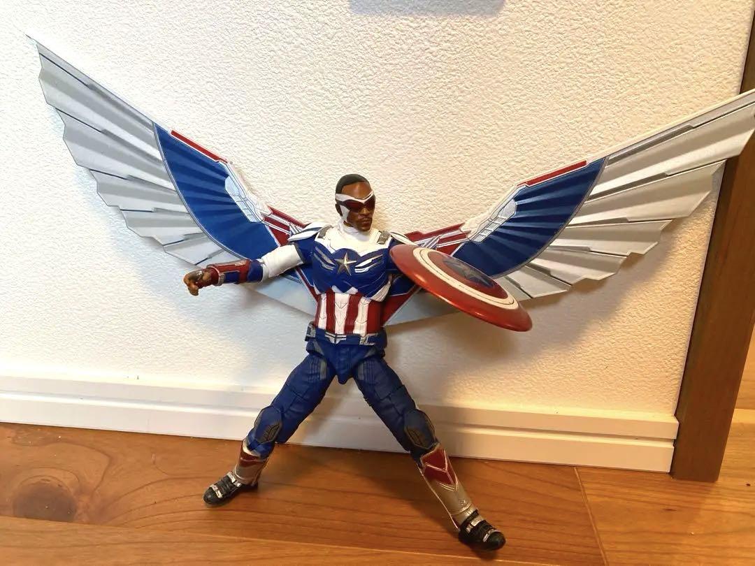 マーベルセレクト　キャプテンアメリカ　ファルコン　サムウィルソン ファルコン&ウィンターソルジャー』 新キャプテン・アメリカ