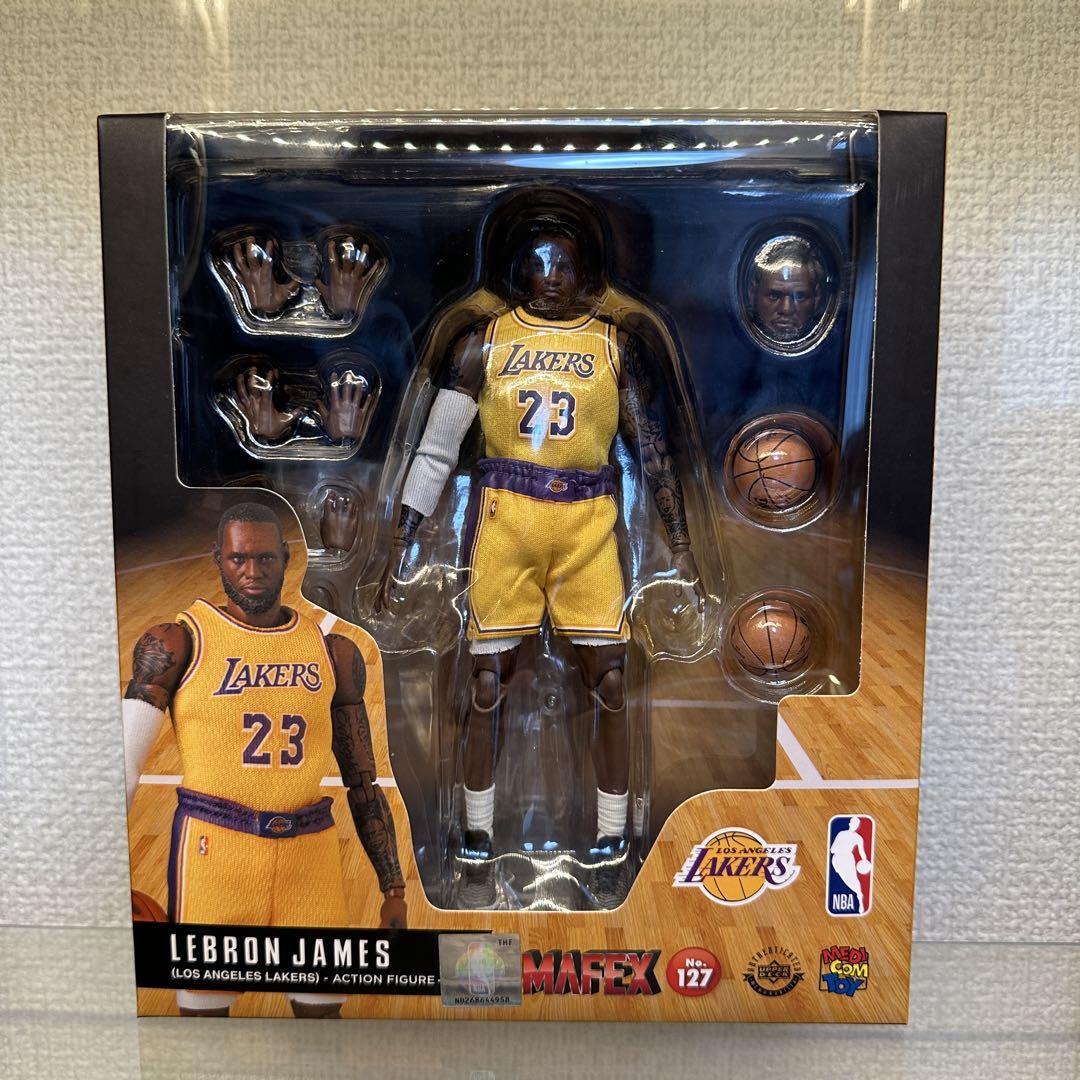 LEBRON JAMES MAFEX No.127 レブロンジェームズ　正規品 71itHoQ5Z6L._UF350,350_QL80_.jpg