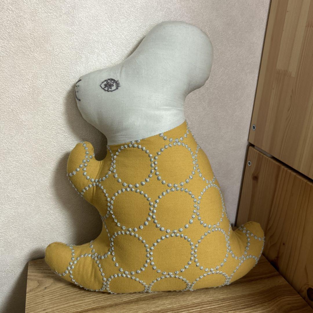 ミナペルホネン　うさぎクッション　2021年7月発売　タンバリン　イエロー　完売 ウサギクッション発売のお知らせ。7月23日～ - minä perhonen