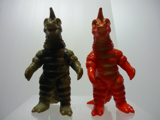 当時物 円谷プロ ブルマァク レッドギラス ブラックギラス ウルトラマン ソフビ 6月14日(金)より販売開始】【ブルマァク】ブラックギラス