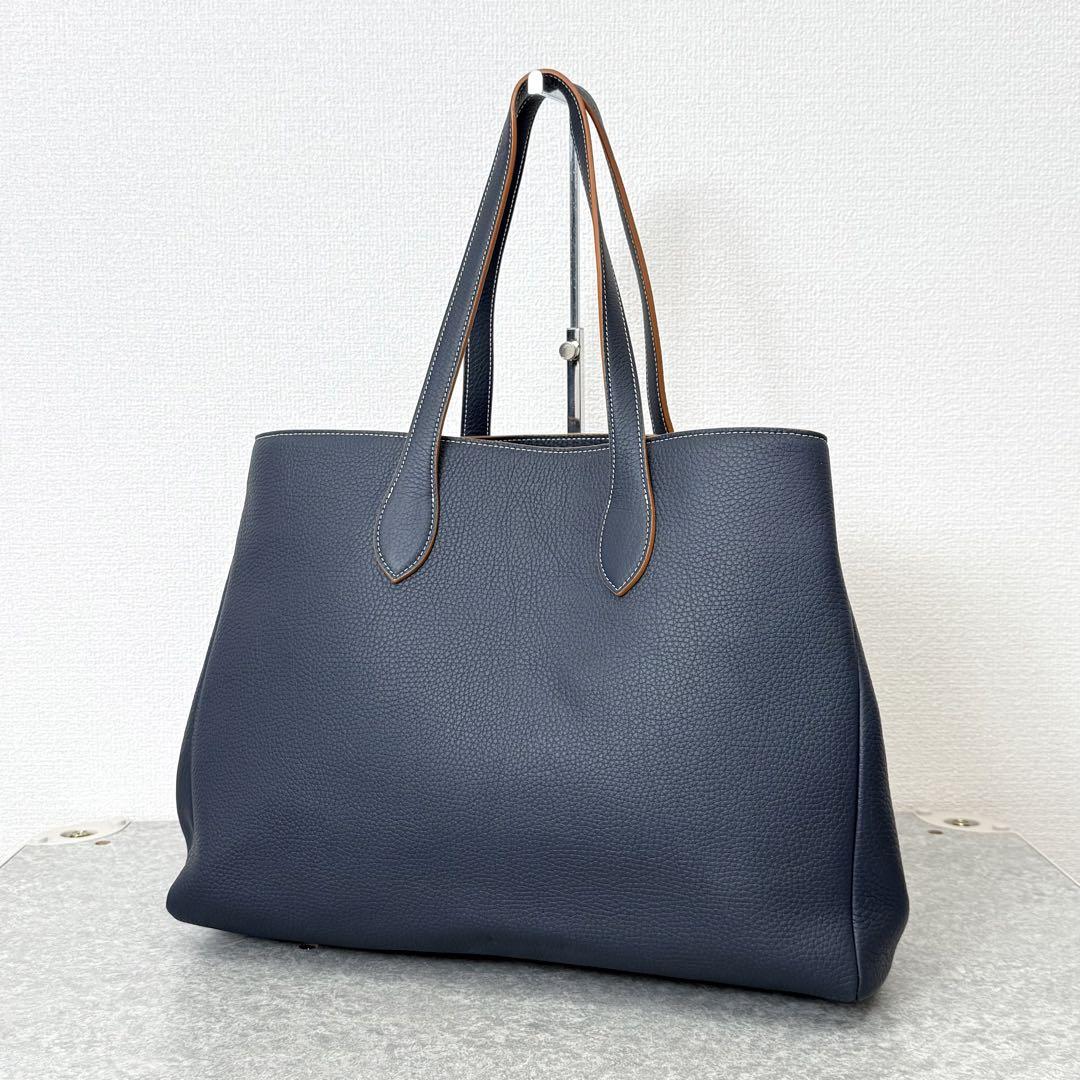 【美品】il micio イルミーチョ トートバッグ シュリンクレザー ネイビー 美品】il micio イルミーチョ トートバッグ シュリンクレザー