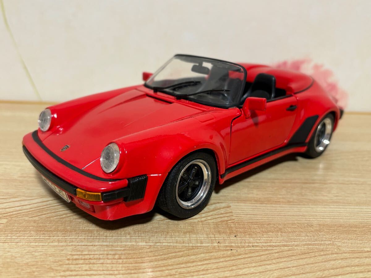 ポルシェ911 スピードスター MAISTO 1989 Maisto 1989 Porsche 911 Speedster Unboxing (Scale 1/18