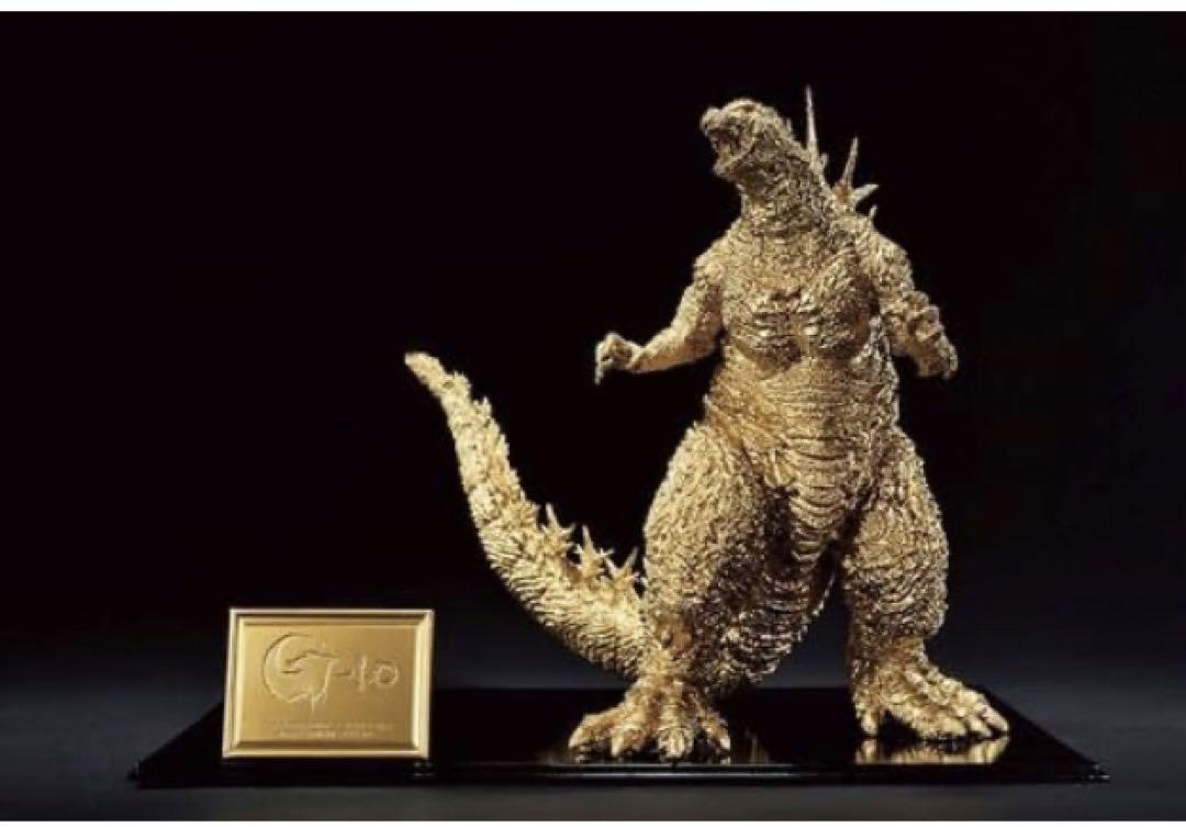 ゴジラマイナスワン　ゴールド　フィギュア ゴジラアクションフィギュア2023通常版とゴールドエディション