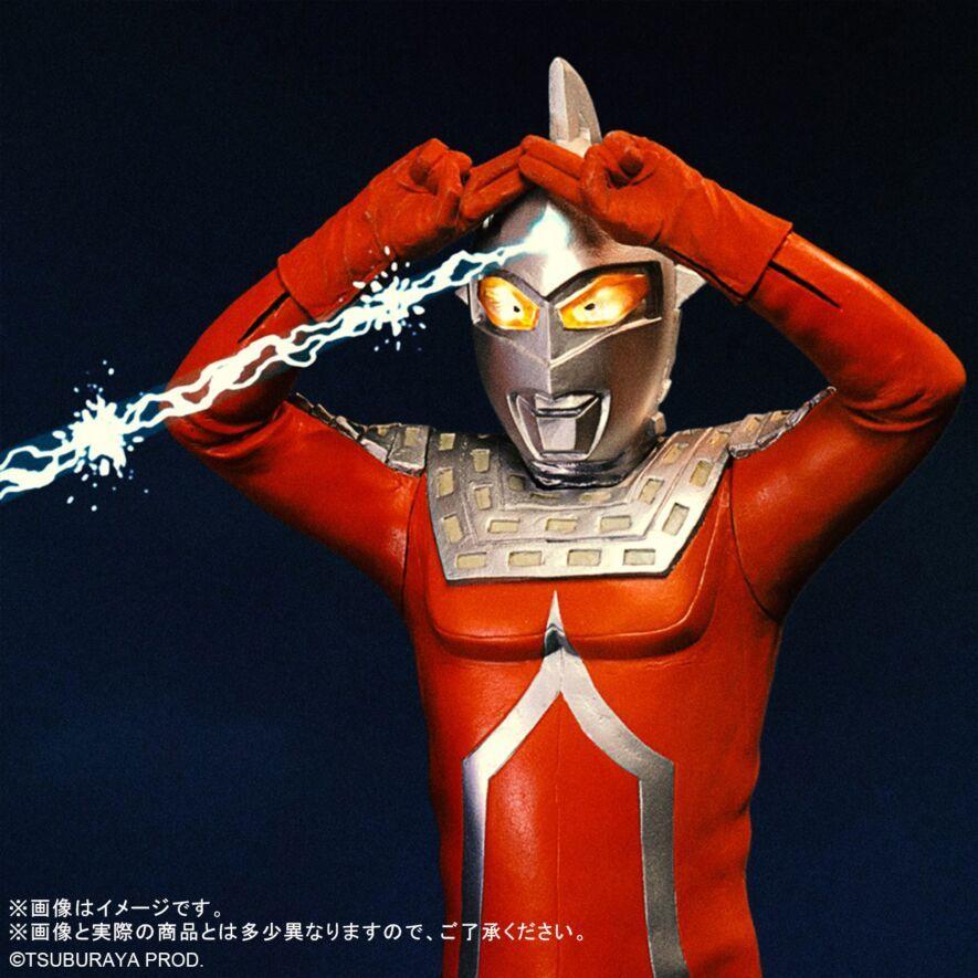 大怪獣シリーズ　ウルトラマン(Aタイプ) スペシウム光線ポーズ 発光Ver. 大怪獣シリーズ ウルトラマンAタイプ スペシウム光線 ポーズ発光