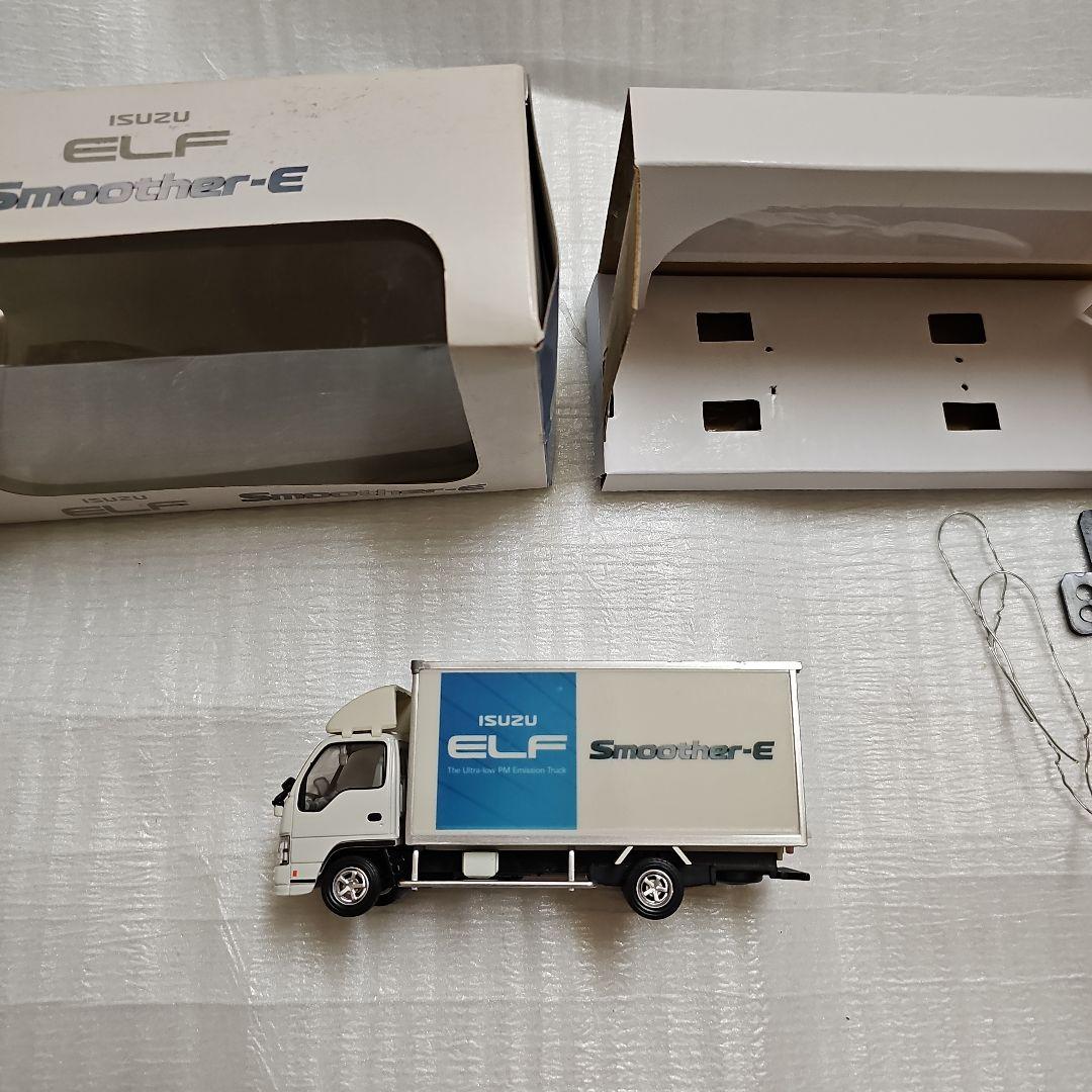 イスズ　ELF Smoother-Ex ミニカー ミニカーショップグローバル - 1/43 いすゞ特注品 いすゞ エルフ