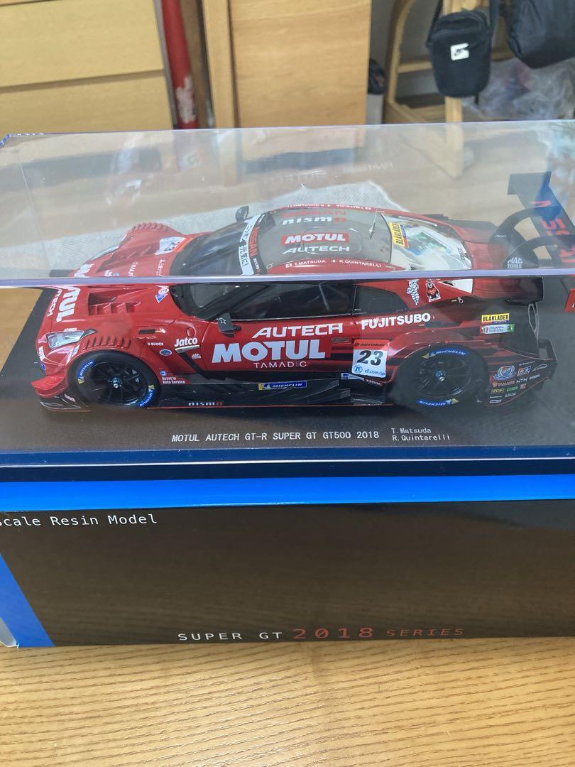 ミニカー EBBRO1/18MOTUL AUTECH GT-R 2018 Amazon.co.jp: 絶版 EBBRO エブロ 1/18 MOTUL AUTECH GT-R No.23