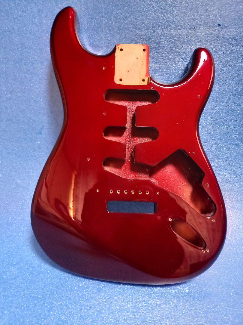 ギターボディ　ストラトキャスター　オールドキャンディーアップルレッド　ST６２？ Fender Japan ST62 ストラトキャスター オールドキャンディ