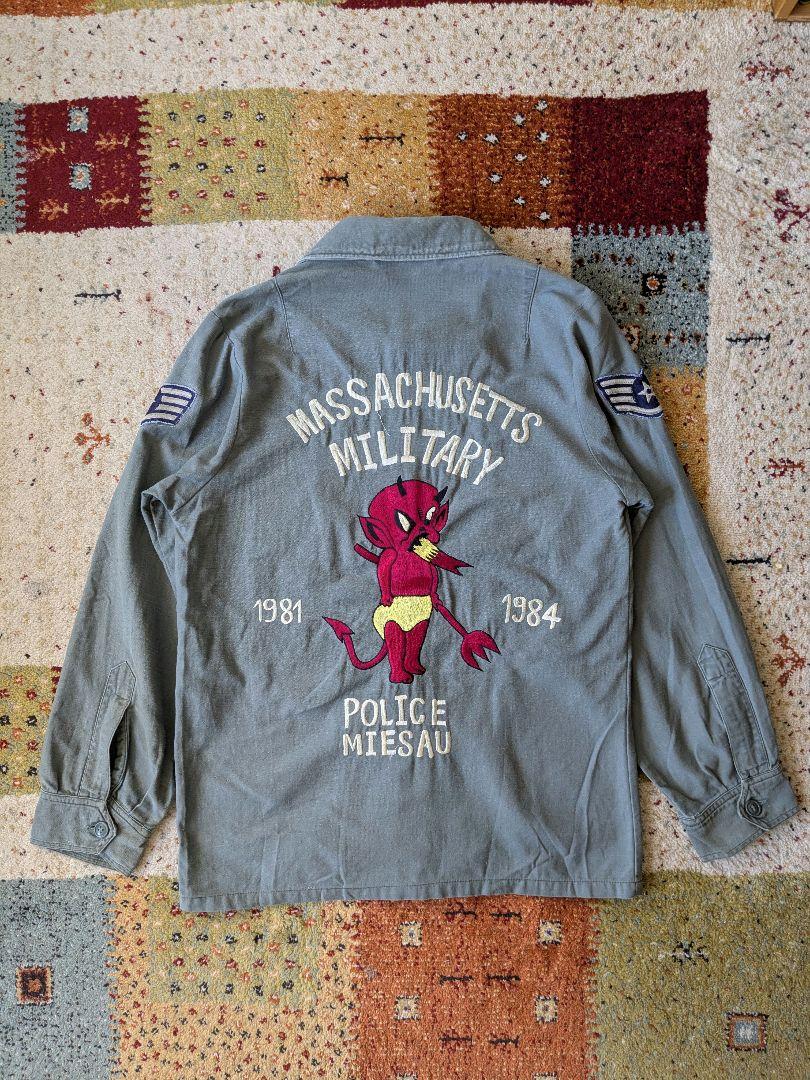 60s 70s ビンテージ ミリタリー ユーティリティー シャツ 刺繍 米軍軍物 60s 70s ビンテージ ミリタリー ユーティリティー シャツ 刺繍