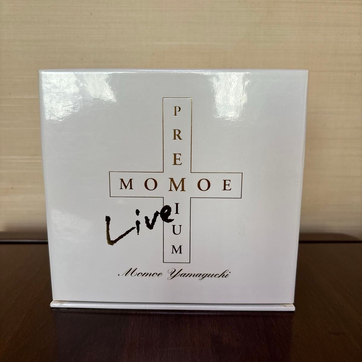 山口百恵 MOMOE LIVE PREMIUM Amazon.co.jp: MOMOE LIVE PREMIUM (DVD付): ミュージック