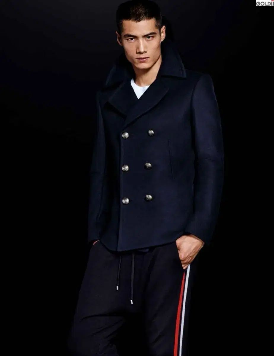 極美品　BALMAIN バルマン リバーシブルコート  レッキス　シルク　M 2025年最新】BALMAIN ダウンコートの人気アイテム - メルカリ