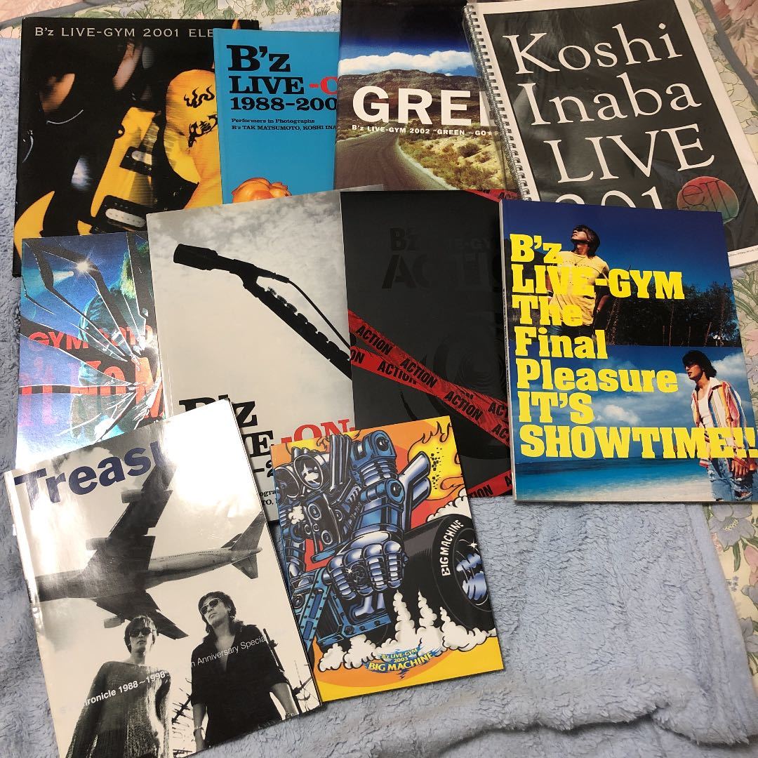 B'zグッズ  30巻　セット   ●..パンフレット・.写真集 写真集 パンフレット B'z セット 稲葉浩志（貴重】B'z LIVE-GYM