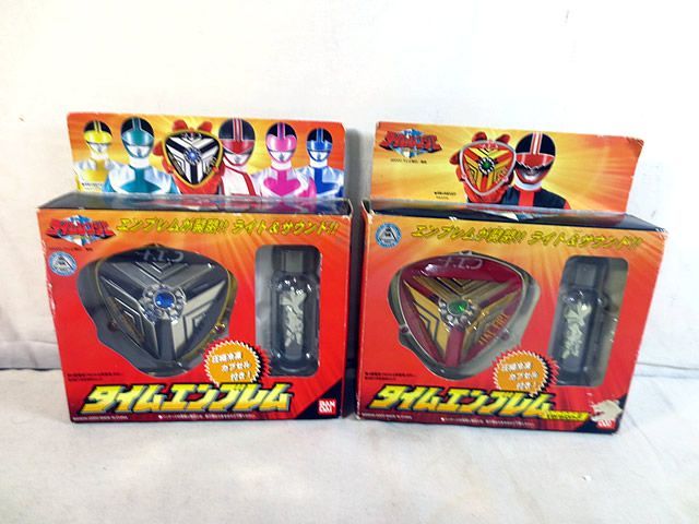 新品同様 バンダイ 未来戦隊タイムレンジャー タイムエンブレム