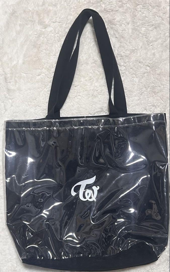 TWICE トートバッグ 痛バ（TWICE トートバッグ 缶バッチ 痛