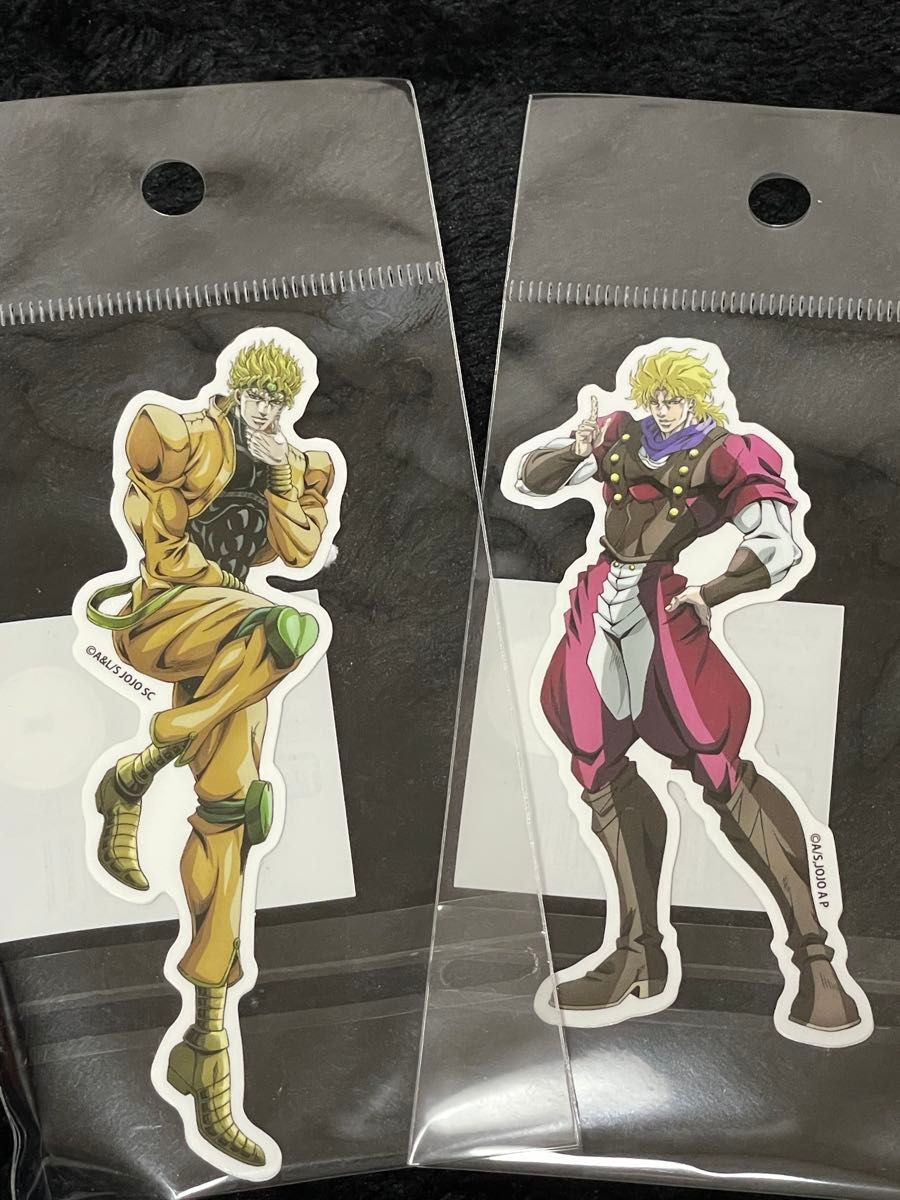 ジョジョの奇妙な冒険 アニメ10周年記念展 ブローチ DIO 新品未開封品