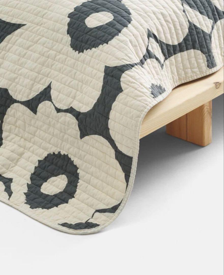 marimekko マリメッコ　キルト ベッドカバー　ソファーカバー marimekko マリメッコ キルト ベッドカバー ソファーカバー