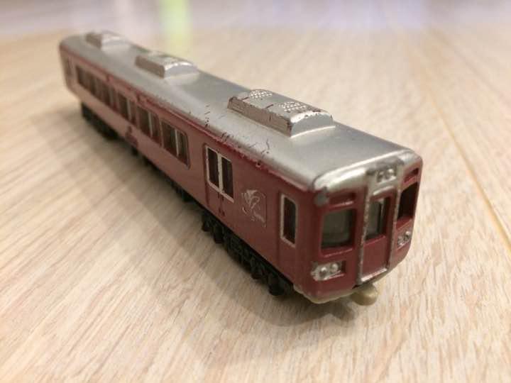 阪急電車のボルト/アンペアメーター 阪急電車特有の台座付き 中古 優雅な阪急電車！】特急電車 爆走通過！阪急電鉄 阪急神戸線