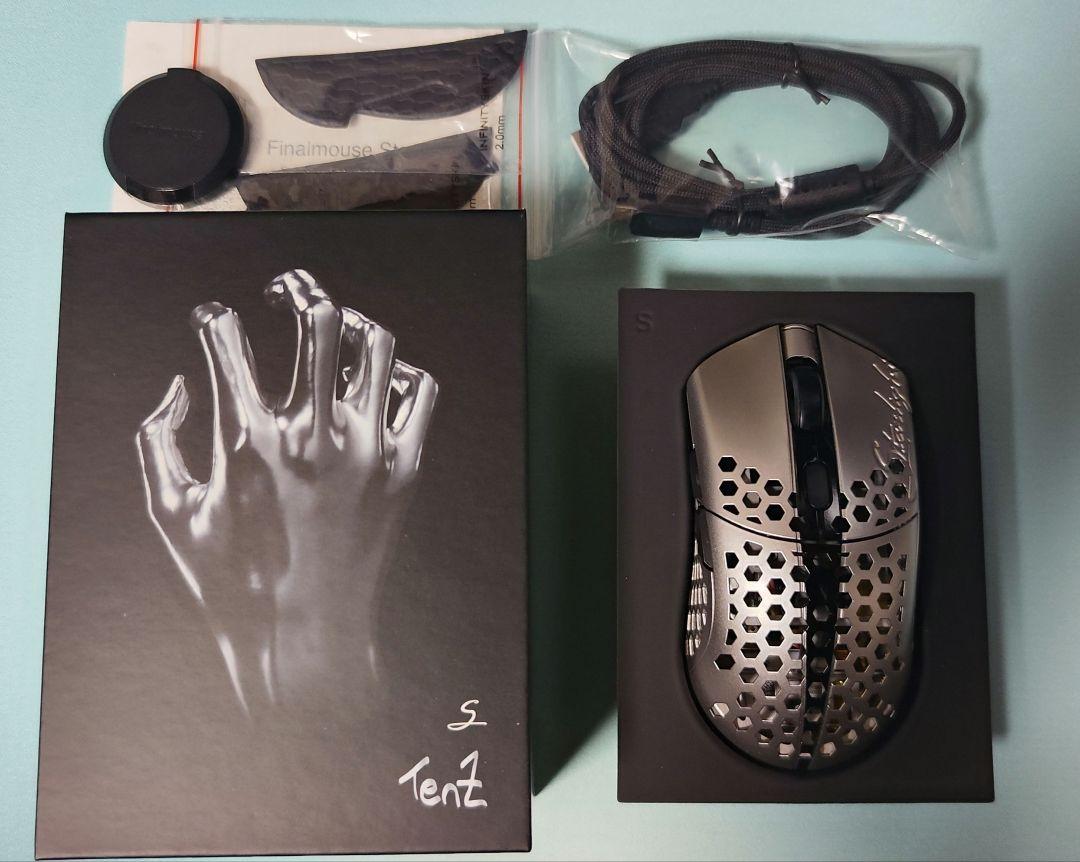finalmouse starlight-12 Tenz small Sサイズ（Finalmouse