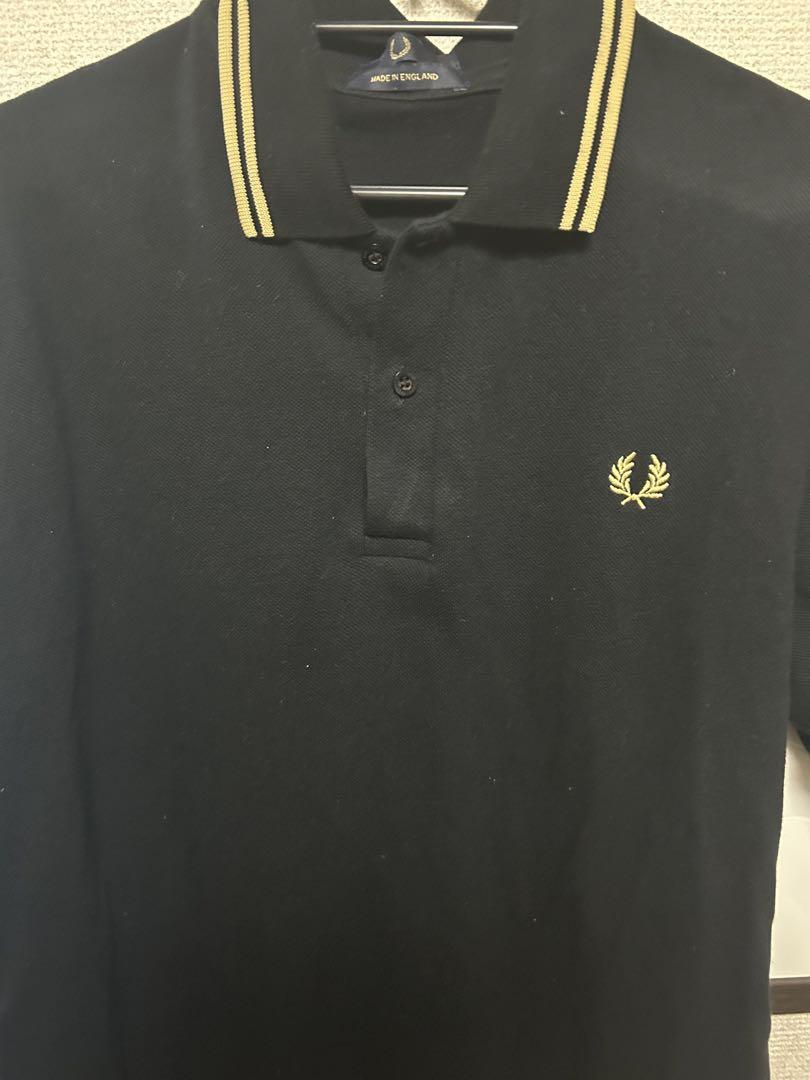 美品 フレッドペリー ゴールド ブラック ロゴ刺繍 （FRED PERRY