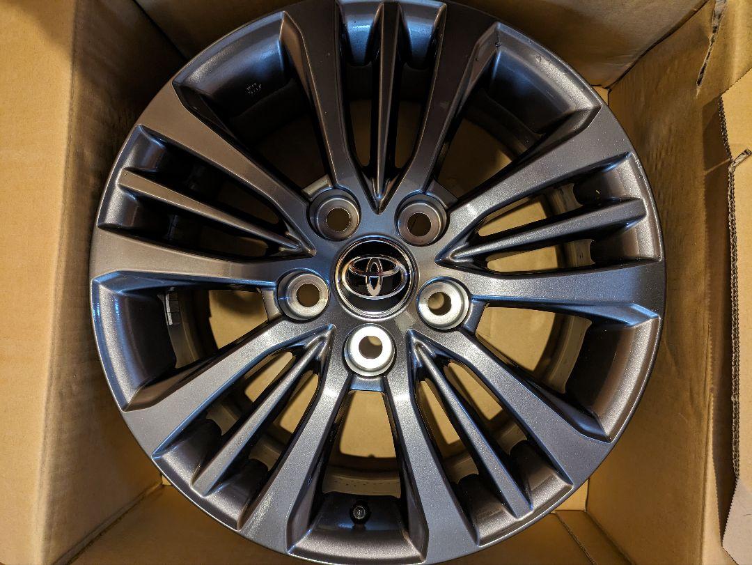 トヨタ90系純正ホイール:2023.12月納車前取外し4本SET16×6J 美品 トヨタ90系純正ホイール:2023.12月納車前取外し4本SET16×6J 美品