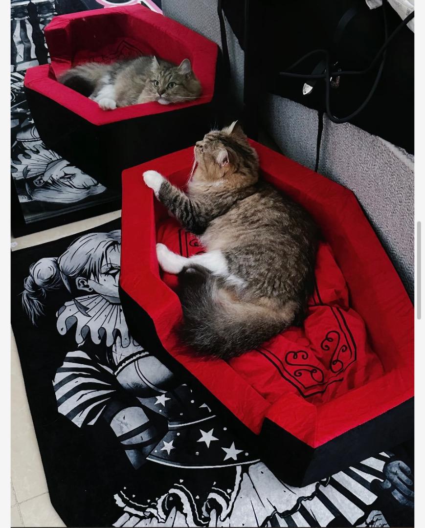 Kellycolin ゴシック　地雷型　バンパイア　犬猫ペットベッド Kellycolin ゴシック 地雷型 バンパイア 犬猫ペットベッド （猫