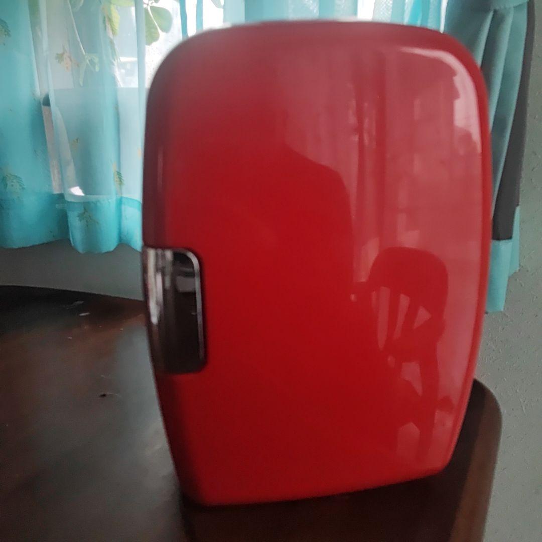 25l ポータブル冷温庫　冷蔵庫　ミニ　レッド　おしゃれ　赤　レトロ 楽天市場】家庭電化製品 レトロスタイル ミニ冷蔵庫 6缶 収納