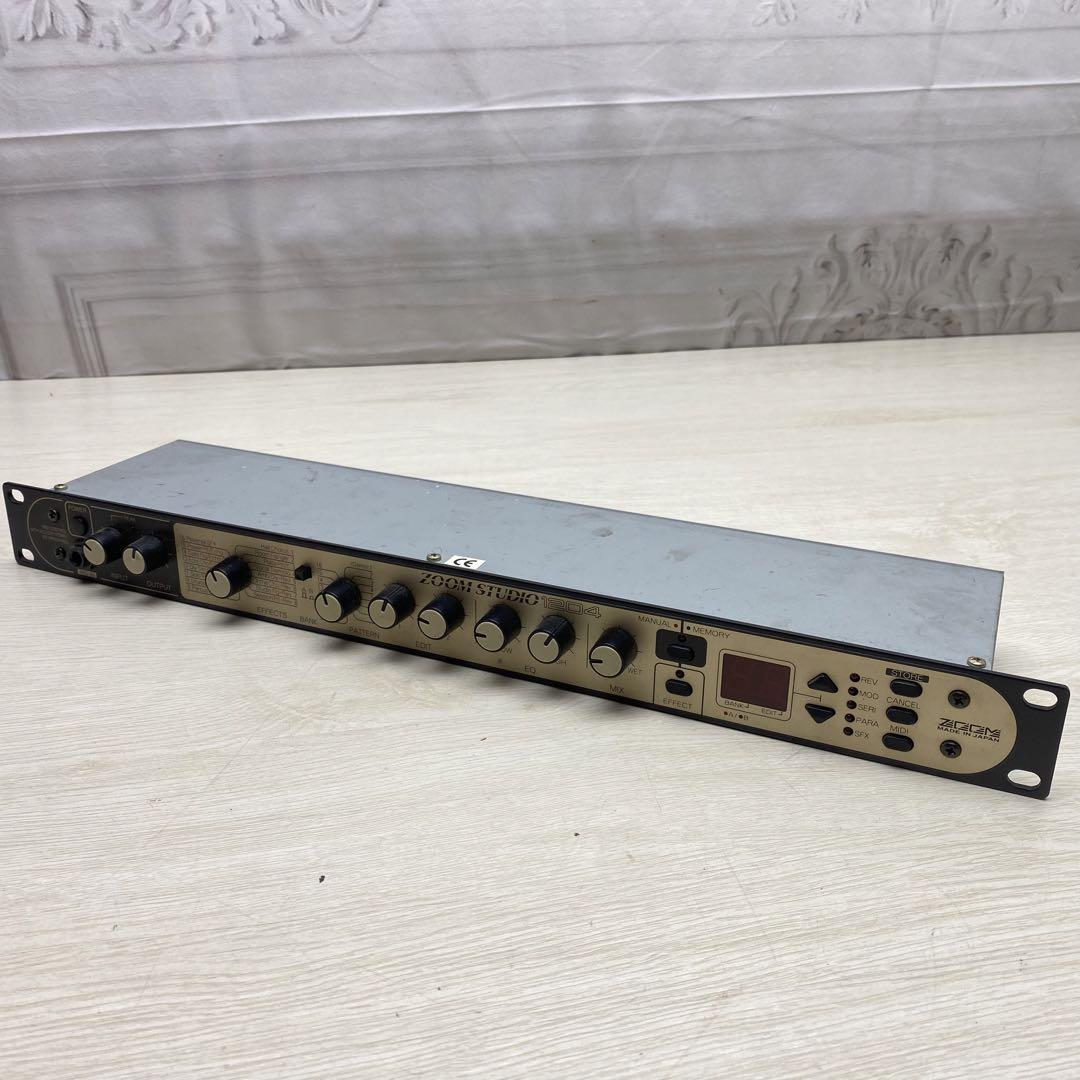 ZOOM STUDIO 1204 マルチエフェクター Zoom 1204 | Zoom