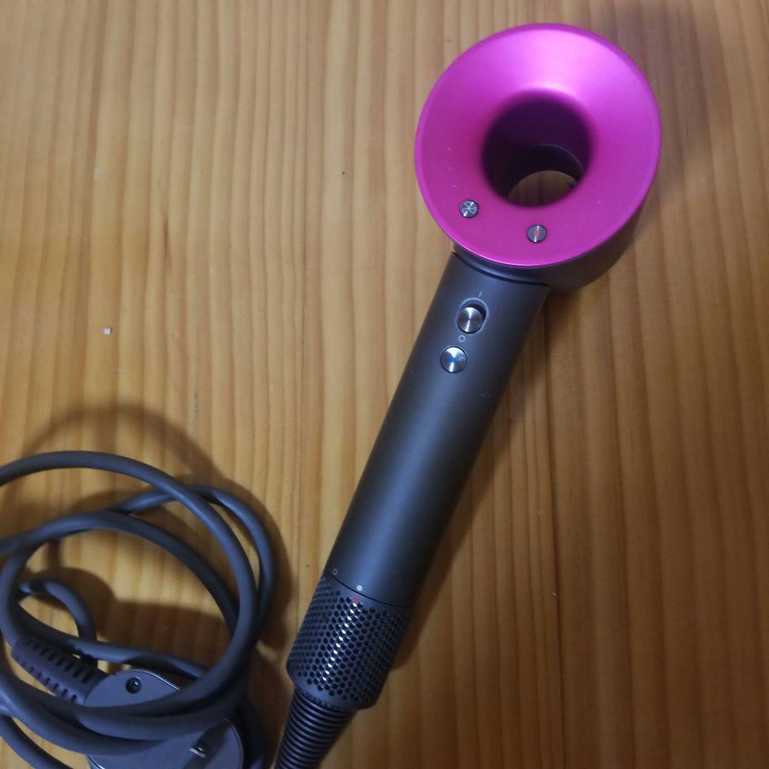ダイソンドライヤーHD01 （dyson(ダイソン)のヘアードライヤー