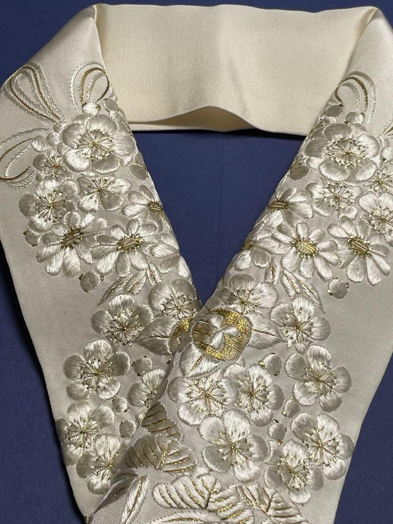 刺繍半襟　重ね衿　絹100%  オフホワイト　金糸　アンティーク　礼装用　豪華 mber-0231.jpg