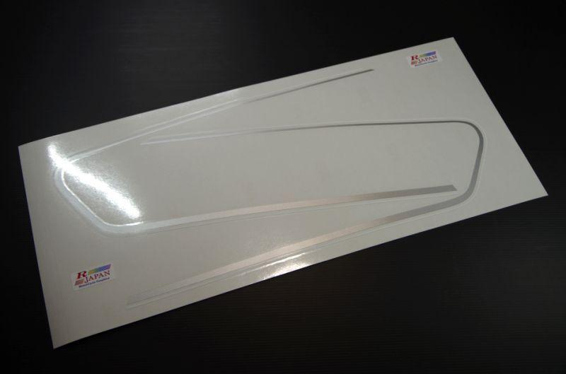 GT550用 B4デカール タンク用ラインステッカー 白／薄シルバー