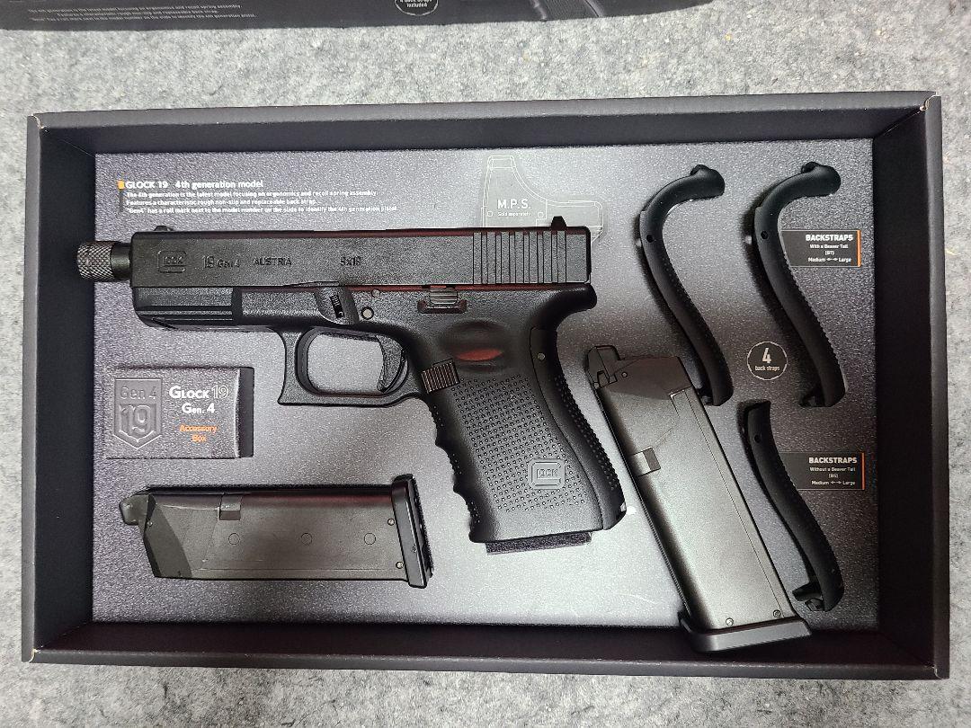 GLOCK グロックG19 gen4 予備マガジン1本 GLOCK グロックG19 gen4 予備マガジン1本 （カスタム】東京