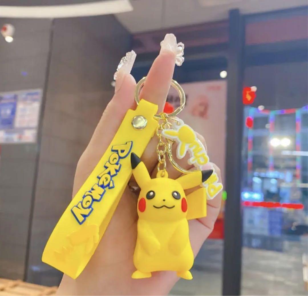 SWAROVSKI - ポケモンセンター渋谷 PARCO 限定 ピカチュウ SWAROVSKIストラップ 写真6/18｜「ポケモンセンター」渋谷パルコに、スワロフスキー