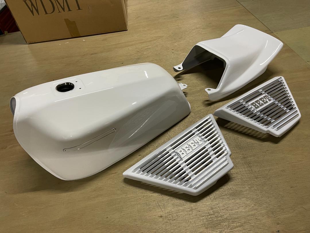 Z400FX Ｚ550FX テールライトアルフィンカバー送料込み Z400FX Z550FX テールライトアルフィンカバー送料込み - メルカリ