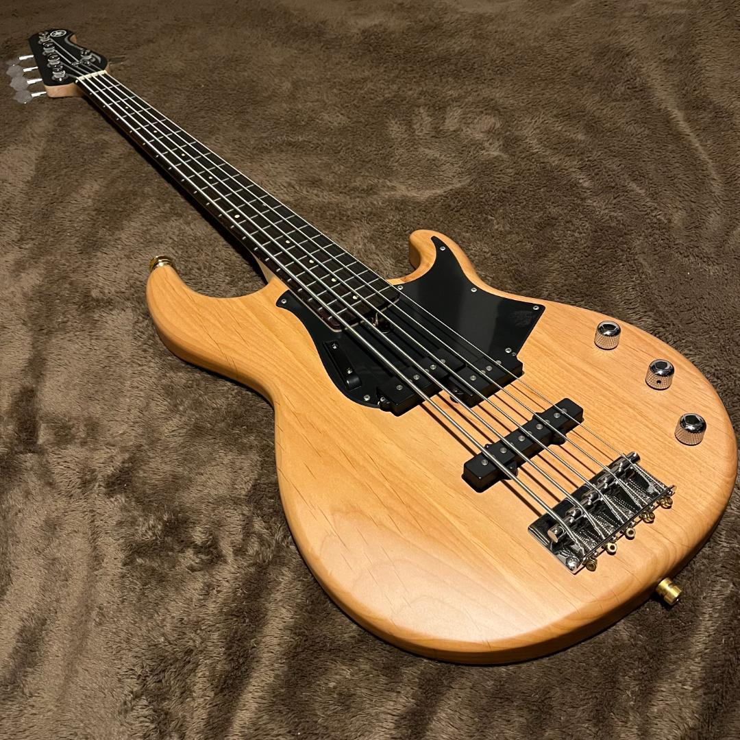YAMAHA BB 1025 ベース Yamaha BB1025X Bass Guitar Review - Premier Guitar