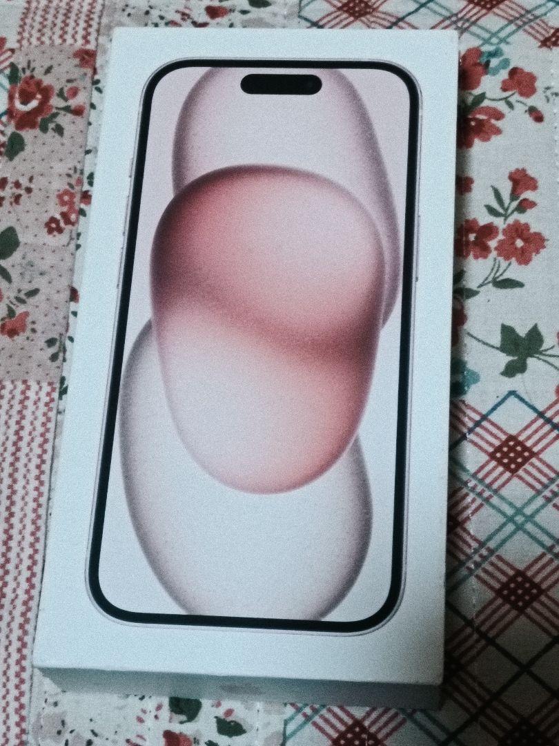 iPhone 15 Plusピンク 6.7インチ　128GB 充電ケーブル箱付き Amazon.co.jp: Apple iPhone 15 Plus, 128 GB, Pink, SIM Free