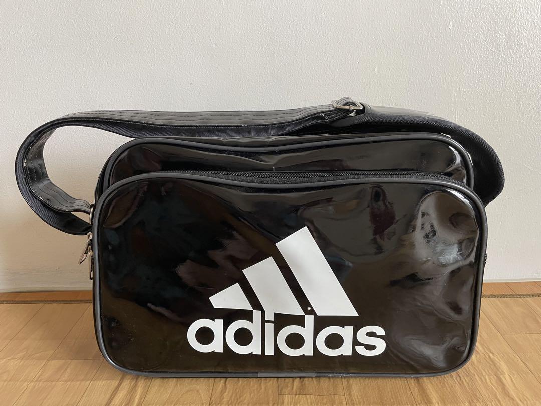 adidas エナメルバッグ adidasエナメルバック （adidas - adidas ショルダーバッグ