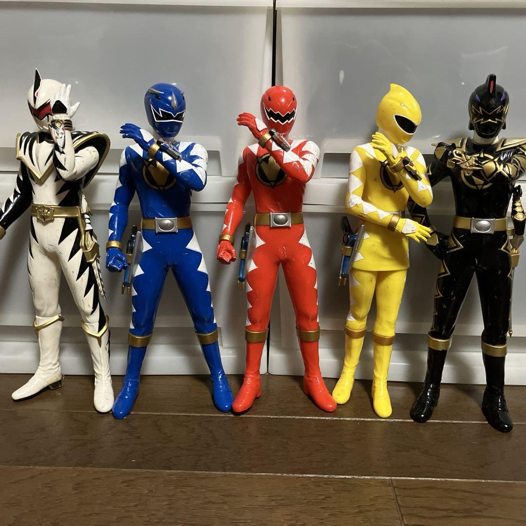 爆竜戦隊アバレンジャー　ビックサイズソフビ Amazon.co.jp: 爆竜戦隊アバレンジャー ビッグサイズソフビ