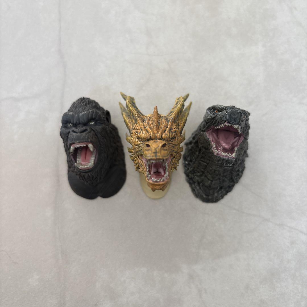 一番くじF賞 キングギドラ モンスターヘッドマグネット ゴジラvs