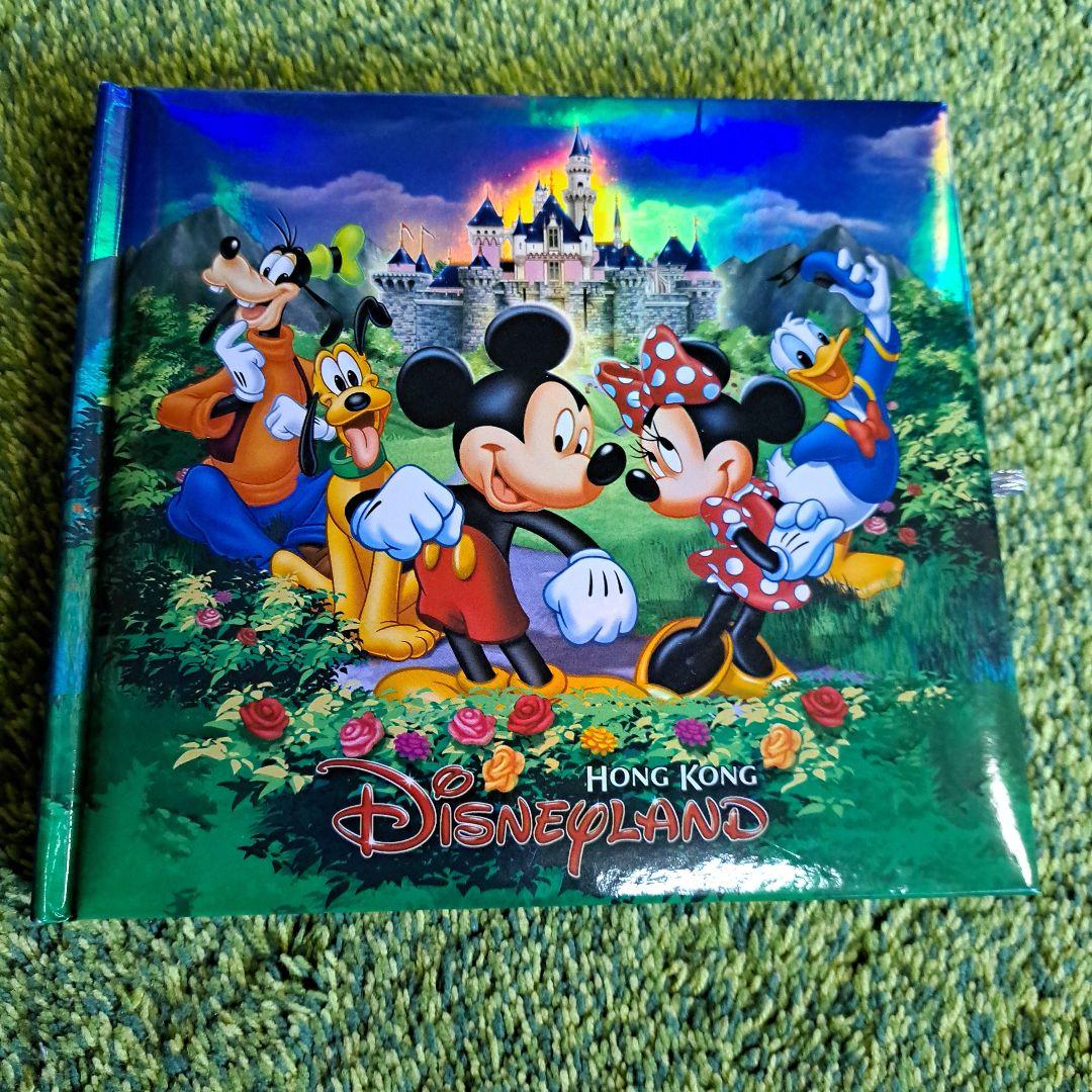 中古品 ディズニー 香港 サイン帳 記入あり （香港ディズニー